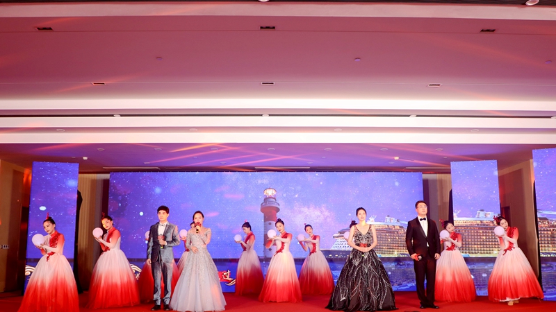 1661822151881421.jpg 14-歌伴舞《燈火里的中國》_副本.jpg