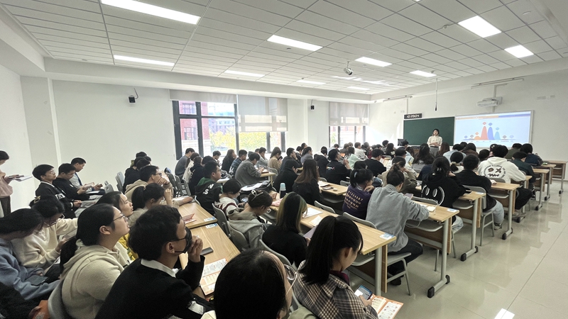 明日&ldquo;精英業(yè)務(wù)&rdquo;項目獲秋季校招學(xué)子青睞